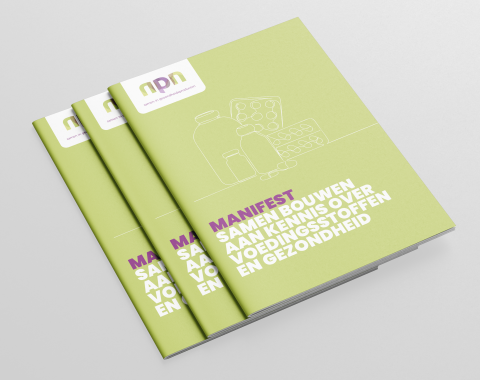 Manifest Brochure Mockup 02